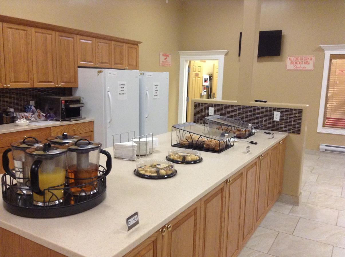 New Imperial Suites Whitecourt Bagian luar foto